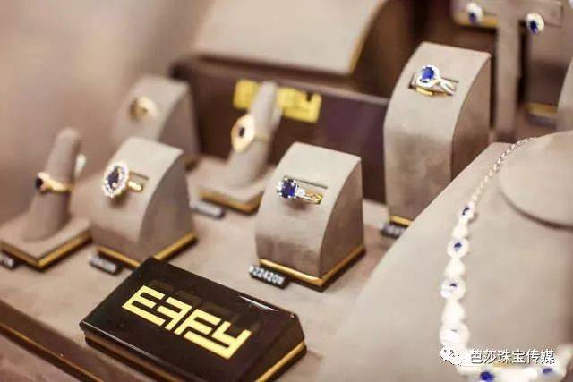 珠寶腕表那些事 | 圣誕剁手季不東奔西跑，一家店網(wǎng)盡世界珠寶！